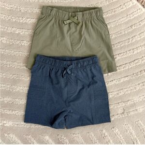 Tahari Green and Blue Casual Shorts Set